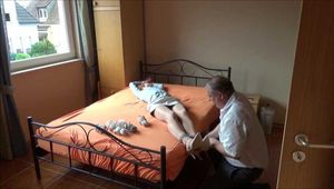 Saskia - Eifersucht Teil 2 von 6