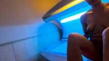 POV-FOOTJOB | MÄDCHEN ALLEINE IM SOLARIUM