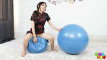 773 Yuli practices on the exercise ball.