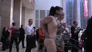 Nude Bondage Walk Venus 2