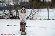 Handschellenspass im Schnee