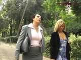 023027 Ewa's First Outdoor Pee In Italy