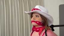 Bandana-Babe Bound! - Sage Pillar
