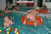 Backstage Fotos im Swingerpool in Maintal