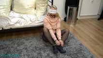 Babysitterin in Handschellen 