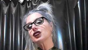 Selfietime Green cat