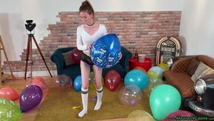 sexy stomping and sit2pop