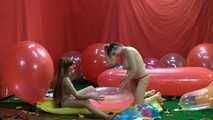 Lisa & Pamela 03