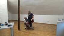 Mara - New prisoner in the office Teil 3 von 8
