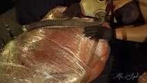 Nipple clamps and aroma play