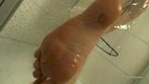 Showers in plastic - part 1