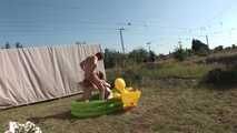 Publik Sauereien im Pool