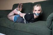 1065 Sandy in Tshirt and Fishnets