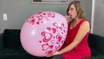 Blow2Pop pink Q24 hearts with mouthpiece