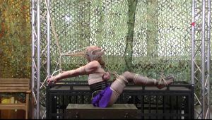 Extreme Challenge for Little Red Girl