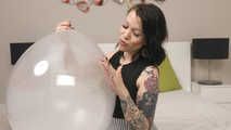 1111 new girl: Pia July