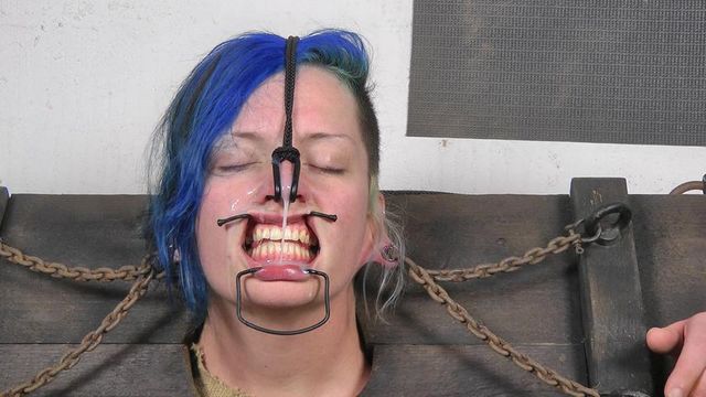 Ficksahne im Gesicht