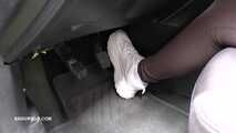 Mistress Jenna exercises power over his car