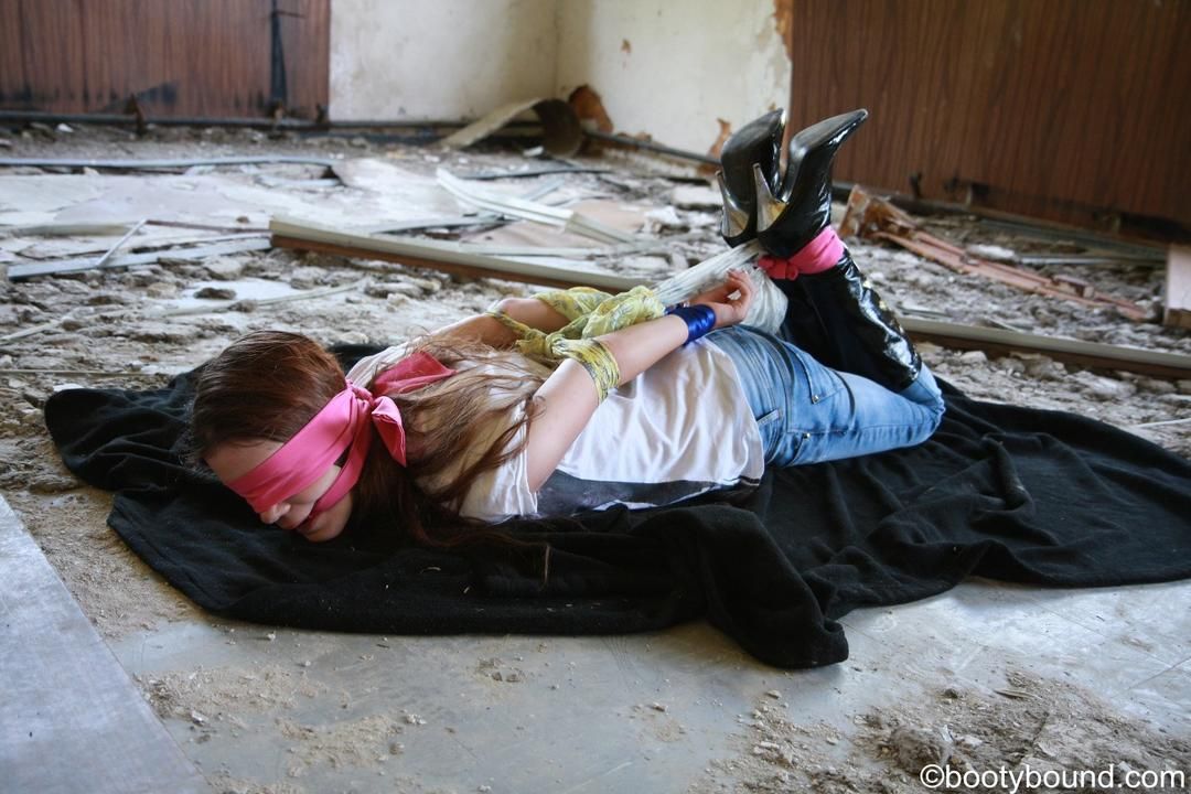 Anna hogtied in a lost place PICS