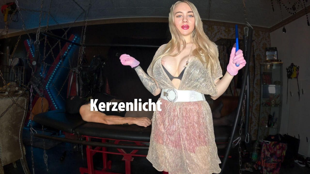 Your mistress lets your asshole shine!