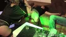 "Unter Deutschen Dächern" - Sex in der Dorf Disco Teil 02 - Fisten bis der Arzt kommt...