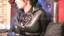 Latex sexy strapon
