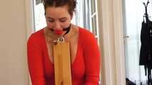 Mia Selfbondage