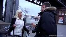 STRASSENFLIRTS 79 Manu Magnum