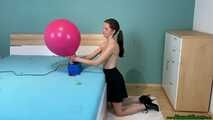 topless pump2pop five balloons