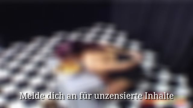 Fütterung der alten Schlampe #1