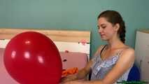 nail and pump2pop twelve of your rare Q24 balloons