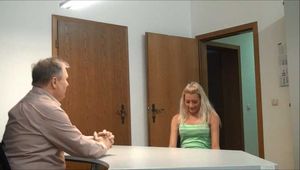 Maya - Interview Teil 1 von 6