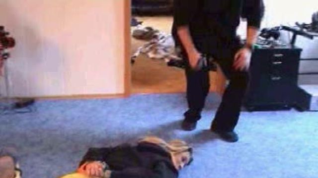 ab-101 Helpless Girls - Part 1(2)