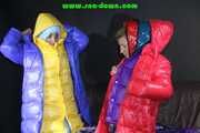 see Ronja and Stella wearing a lot of different downjackets and coats at the same time!