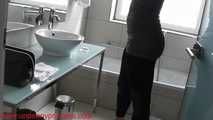 Lisa preparing for shooting