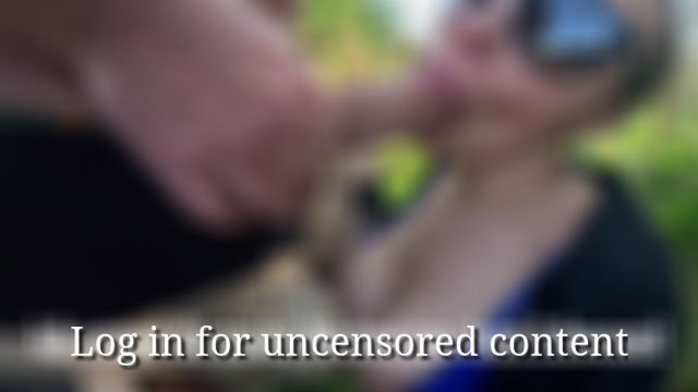 Outdoor Blowjob. Old man seduces me. EGON KOWALSKI