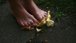 Banana crushing with Jill