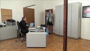 Gast Lea - Das Abendessen Teil 1 von 5