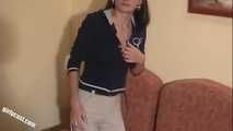 Das süße Teen Olivia das erste Mal nackt