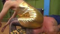 Daliah: enjoy my golden ass!