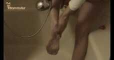 TRAILER- Washing feet 4K