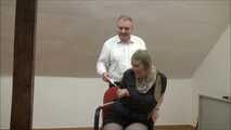 Mara - New prisoner in the office Teil 5 von 8