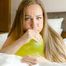 1207 New Girl Lara Lane