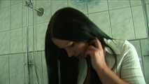 DIE DUSCHE UND DER SPRITZER