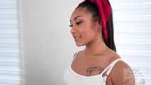 The Babysitter Naomie Discovers Sex