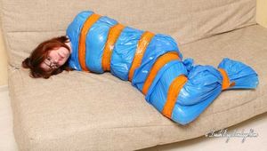 Stella - Müllsack Schnorcheln 02