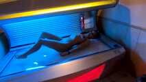 POV-FOOTJOB | MÄDCHEN ALLEINE IM SOLARIUM