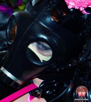 Heavy Rubber present