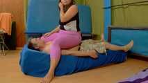 Julia-Eva, big ass on slave dancing
