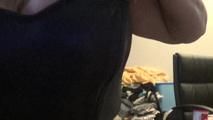 Big Tits 85 D present themselves